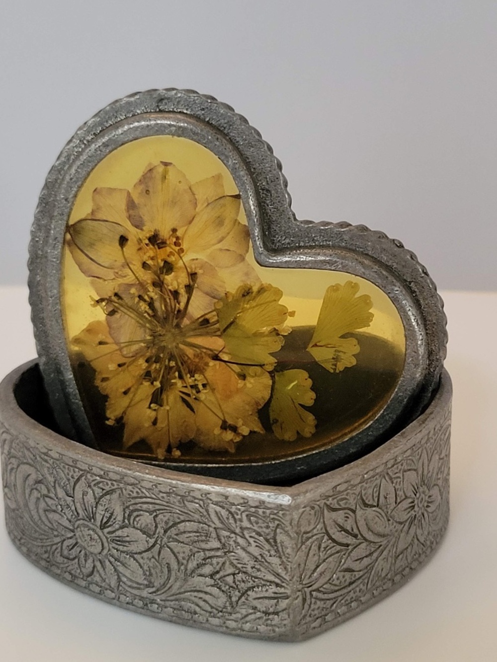 Pewter Heart Shape Trinket Box with Pressed Flower in a Resin Lid